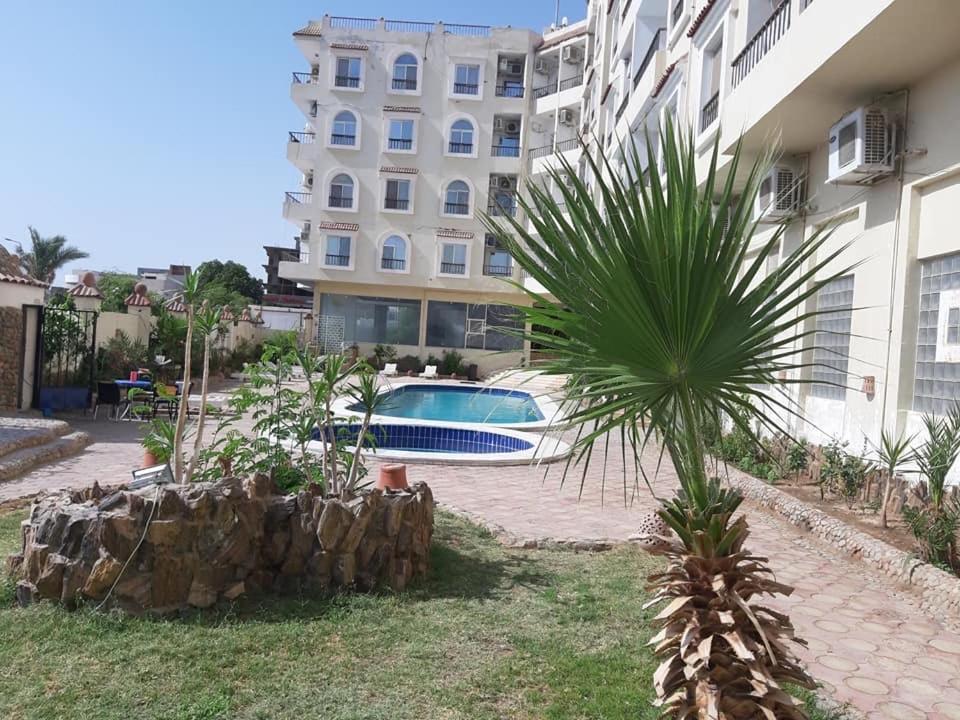 Sallam Lux Property Apartment Hurghada Exterior photo